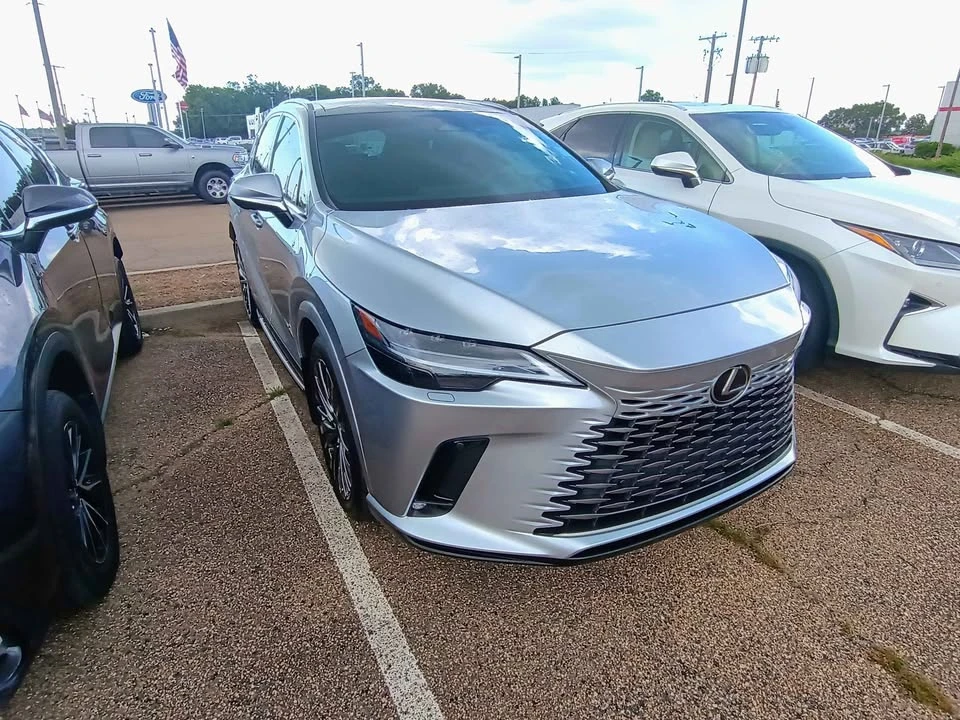 2023 Lexus RX 5th Gen - Image 3 of 3