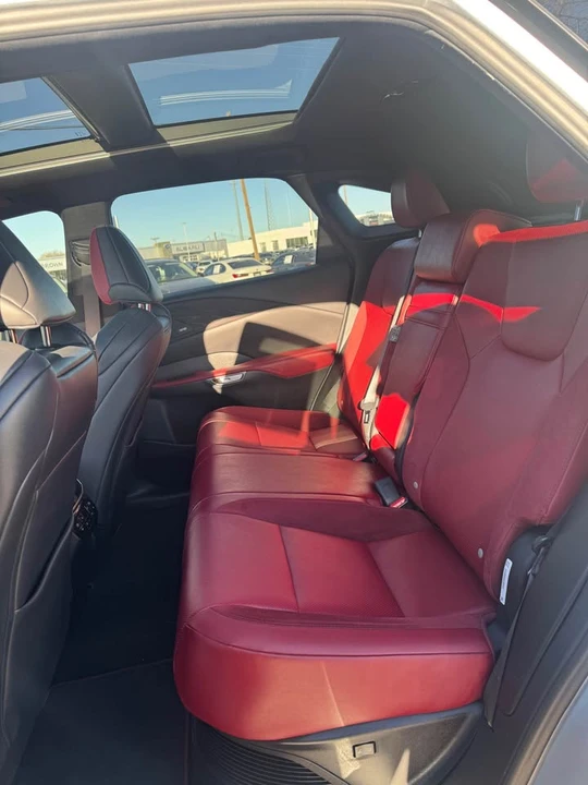2023 Lexus RX 5th Gen - Image 9 of 12