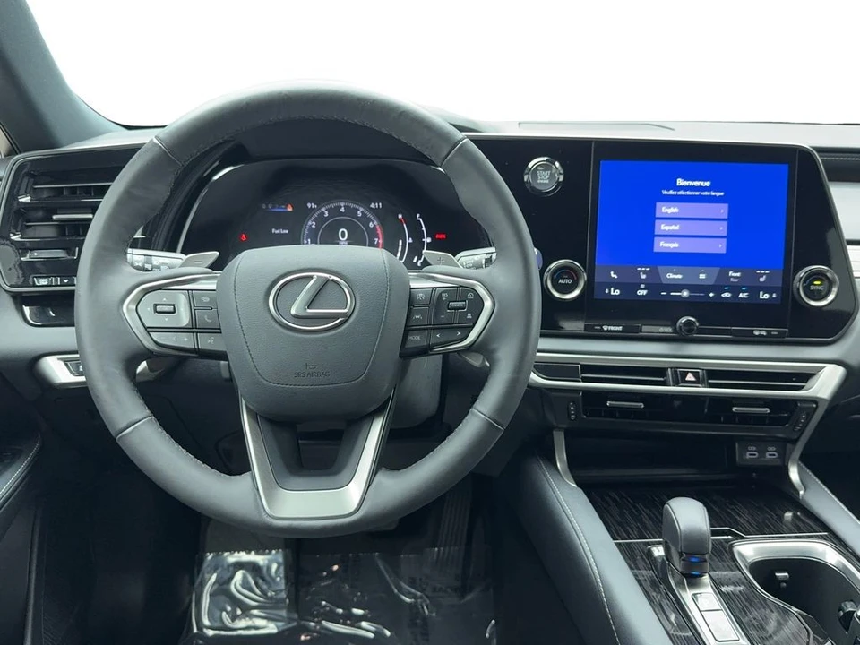 2023 Lexus RX 5th Gen - Image 17 of 21
