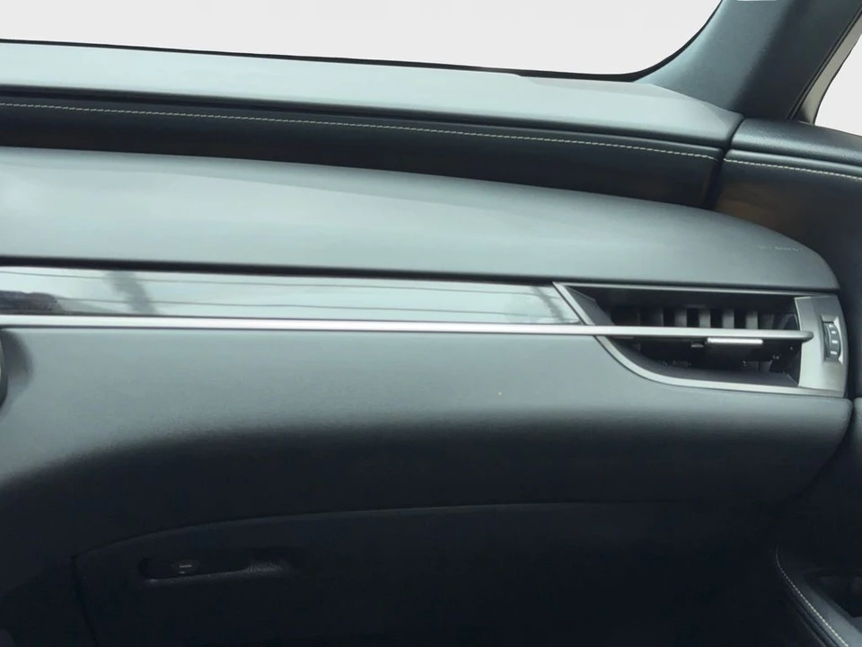 2023 Lexus RX 5th Gen - Image 20 of 21
