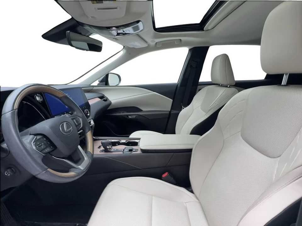 2023 Lexus RX 5th Gen - Image 20 of 21