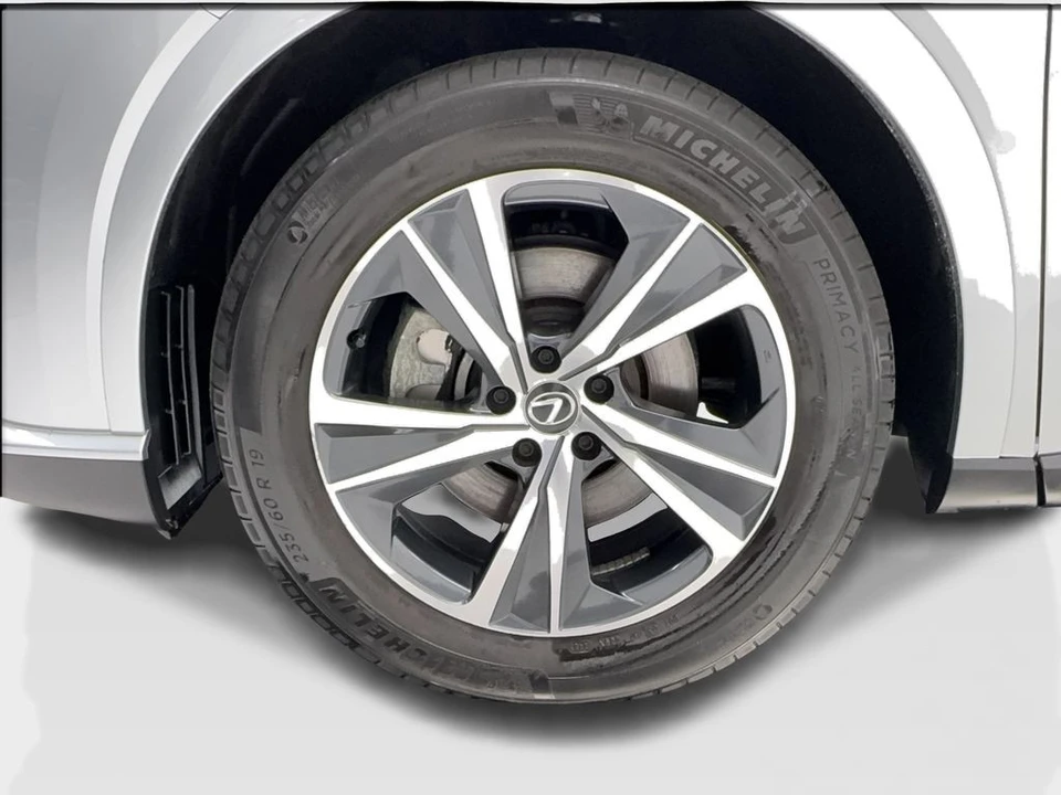 2023 Lexus RX 5th Gen - Image 12 of 21