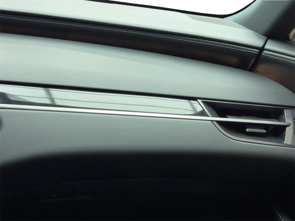 2023 Lexus RX 5th Gen - Image 20 of 21