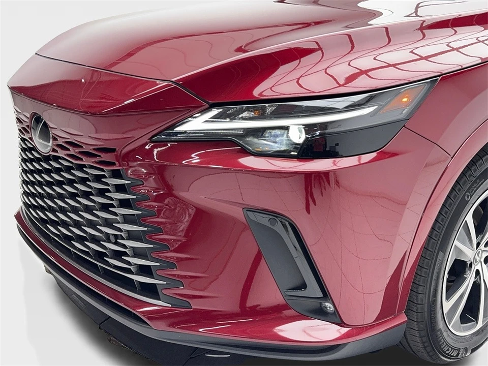 2023 Lexus RX 5th Gen - Image 5 of 21