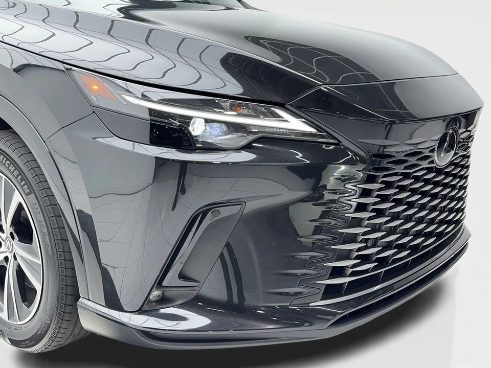 2023 Lexus RX 5th Gen - Image 3 of 21