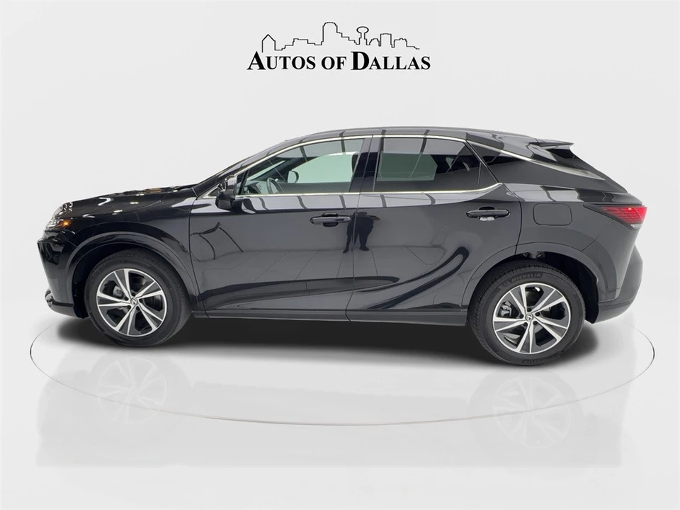 2023 Lexus RX 5th Gen - Image 6 of 12