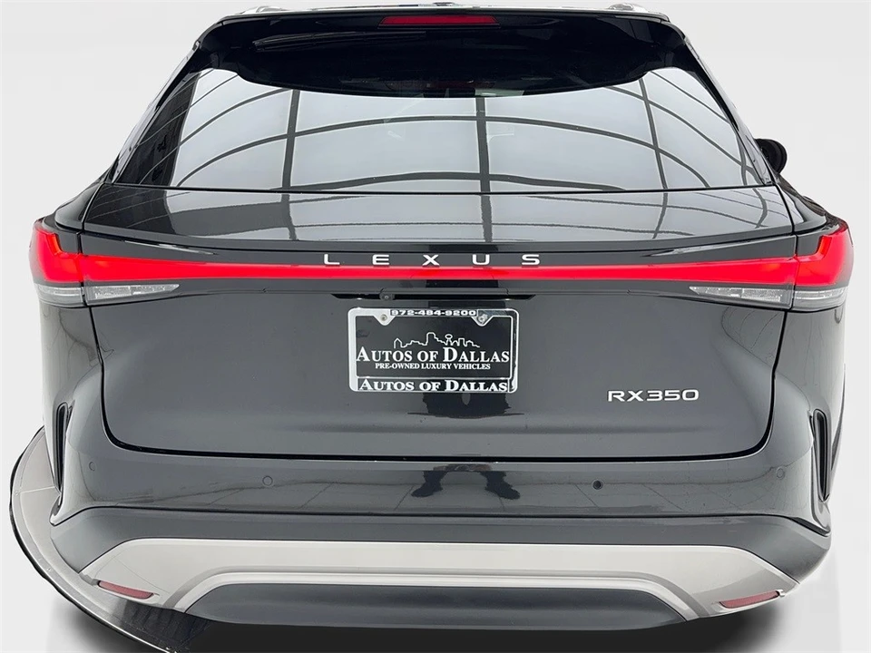 2023 Lexus RX 5th Gen - Image 11 of 12