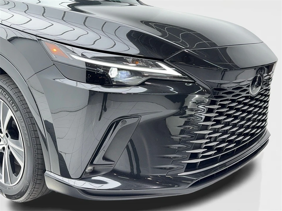 2023 Lexus RX 5th Gen - Image 3 of 12