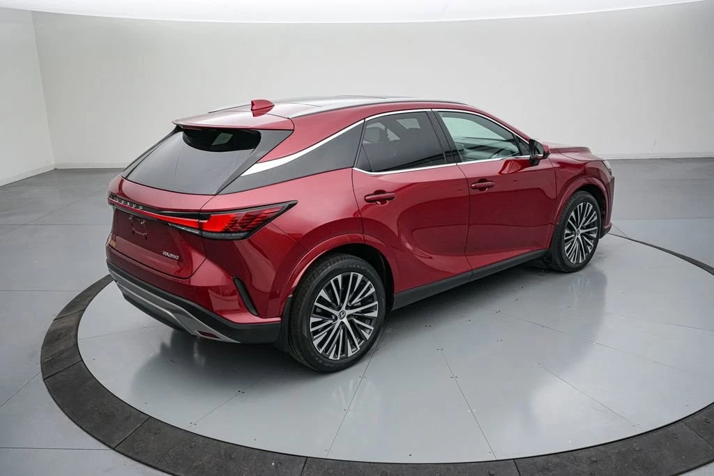 2023 Lexus RX 5th Gen - Image 5 of 21