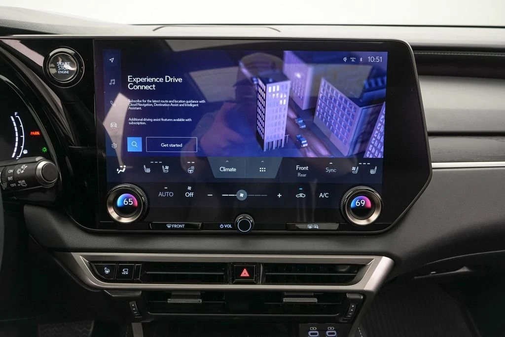2023 Lexus RX 5th Gen - Image 16 of 21