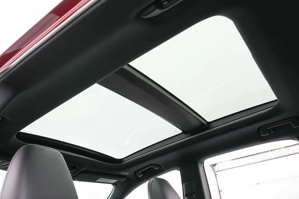 2023 Lexus RX 5th Gen - Image 20 of 21