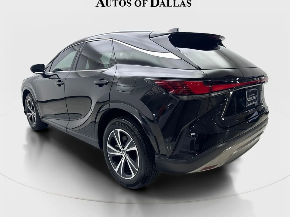 2023 Lexus RX 5th Gen - Image 9 of 21