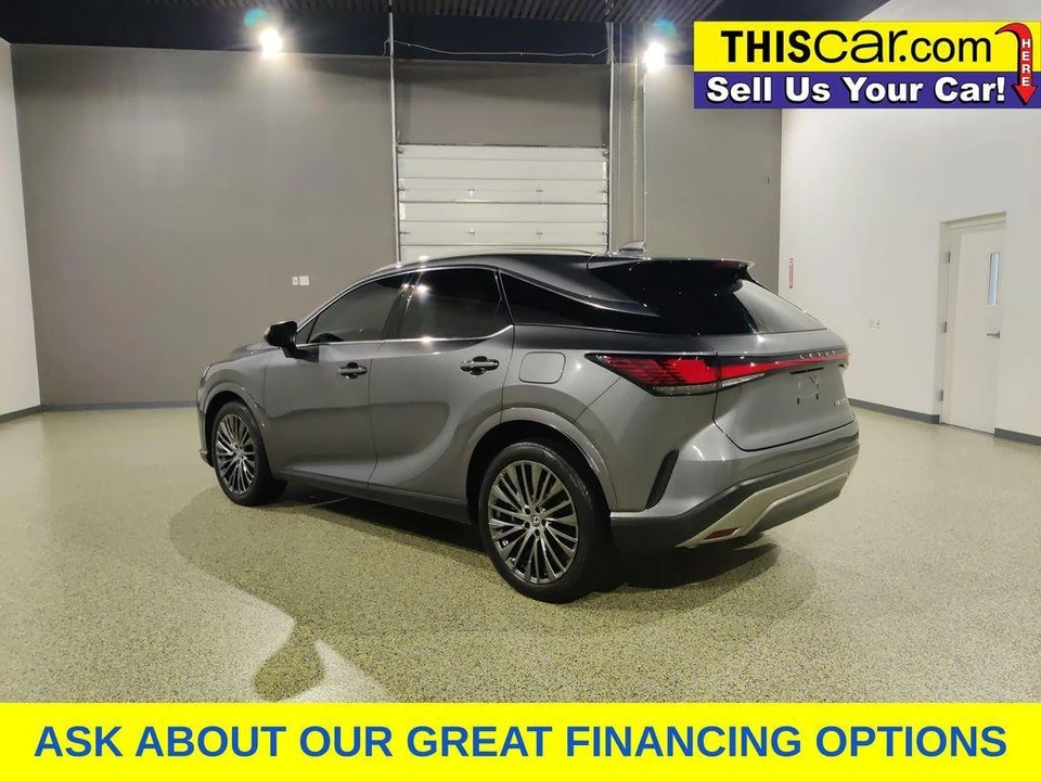 2023 Lexus RX 5th Gen - Image 8 of 26