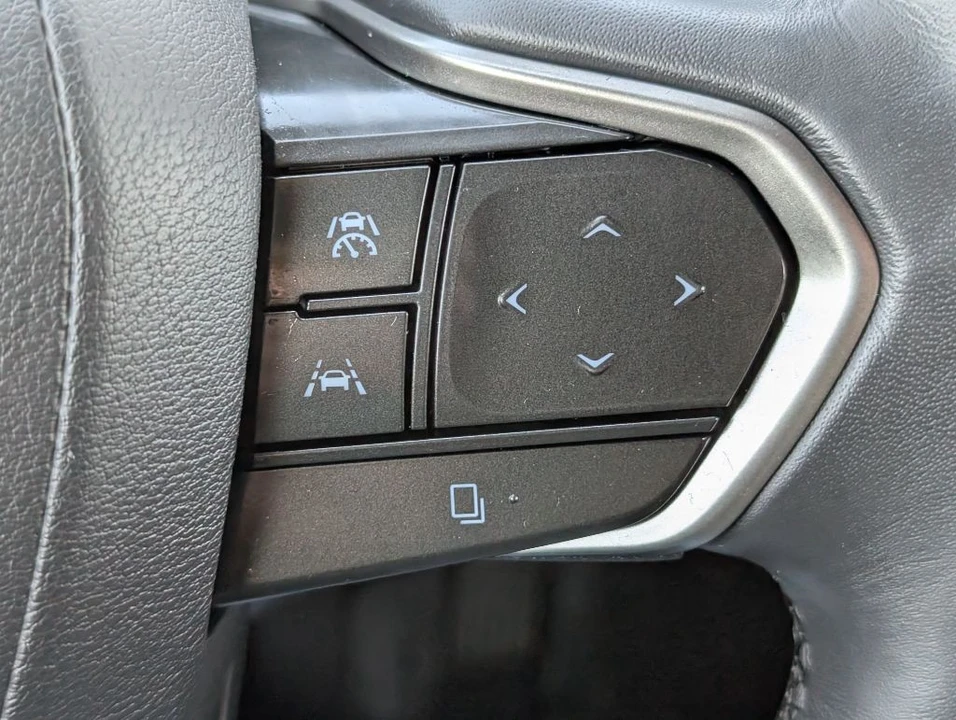 2023 Lexus RX 5th Gen - Image 14 of 27
