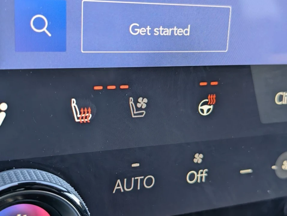 2023 Lexus RX 5th Gen - Image 20 of 27