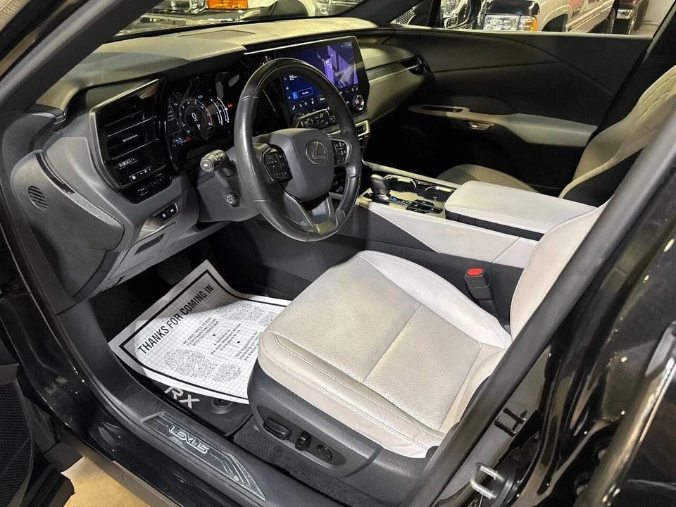 2023 Lexus RX 5th Gen - Image 3 of 12