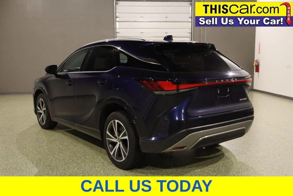 2023 Lexus RX 5th Gen - Image 8 of 31