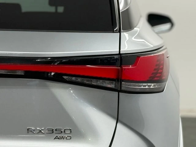 2023 Lexus RX 5th Gen - Image 7 of 12