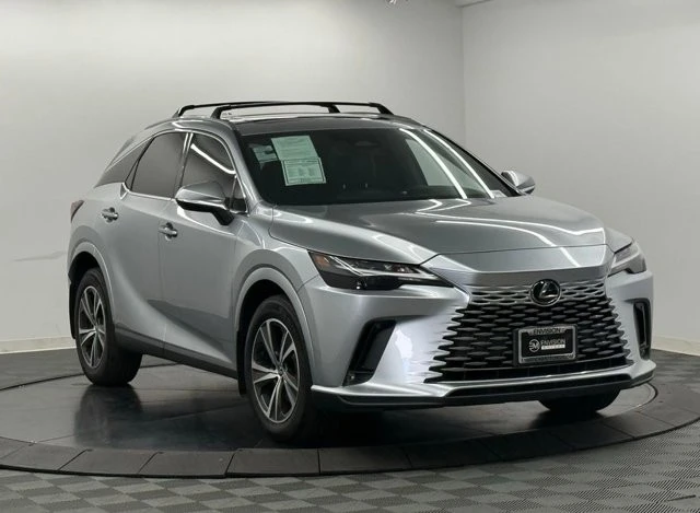 2023 Lexus RX 5th Gen - Image 5 of 21
