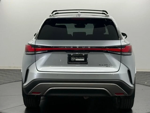 2023 Lexus RX 5th Gen - Image 8 of 21