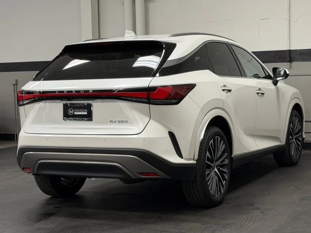 2023 Lexus RX 5th Gen - Image 12 of 21
