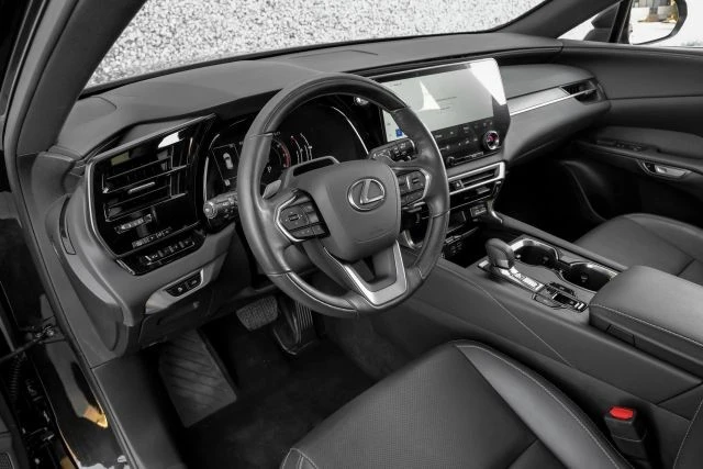 2023 Lexus RX 5th Gen - Image 3 of 21