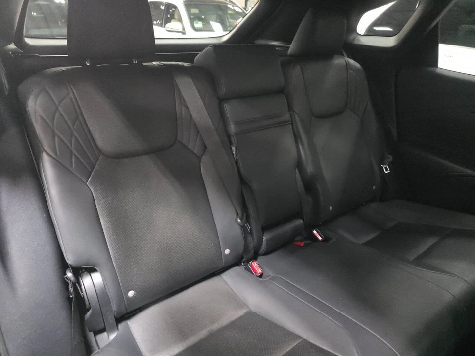 2023 Lexus RX 5th Gen - Image 10 of 12