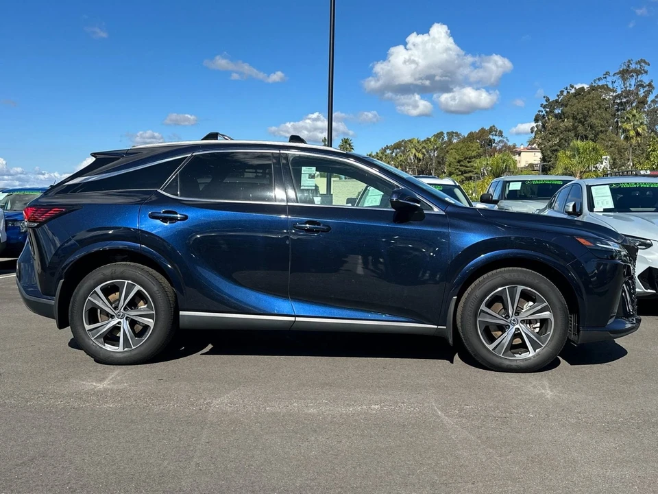 2023 Lexus RX 5th Gen - Image 2 of 12