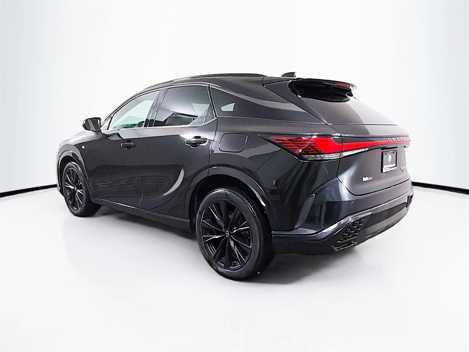 2023 Lexus RX 5th Gen - Image 6 of 12