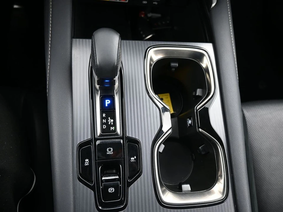 2023 Lexus RX 5th Gen - Image 17 of 21