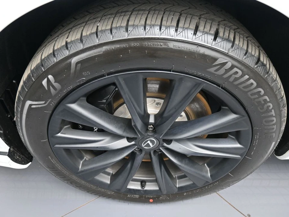 2023 Lexus RX 5th Gen - Image 14 of 21