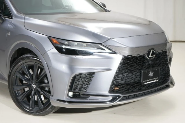 2023 Lexus RX 5th Gen - Image 13 of 21