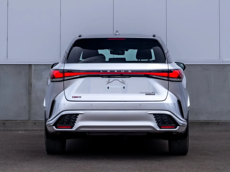 2023 Lexus RX 5th Gen - Image 8 of 20
