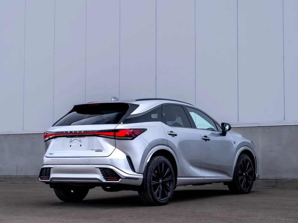 2023 Lexus RX 5th Gen - Image 7 of 20