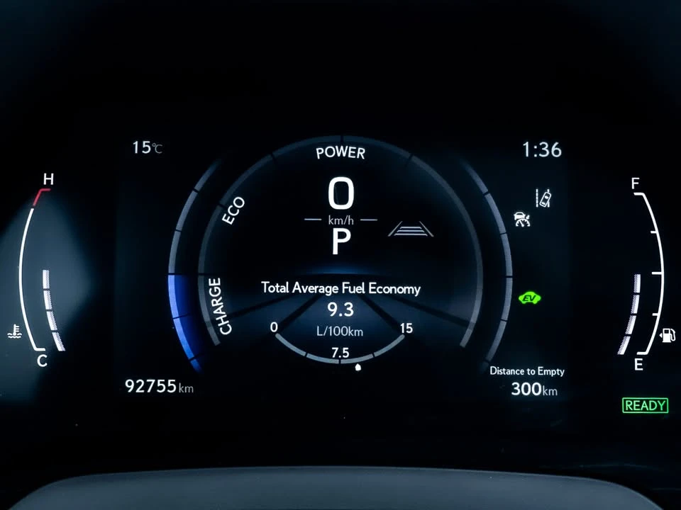 2023 Lexus RX 5th Gen - Image 11 of 20
