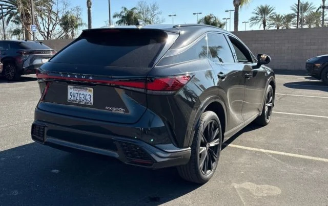 2023 Lexus RX 5th Gen - Image 4 of 7