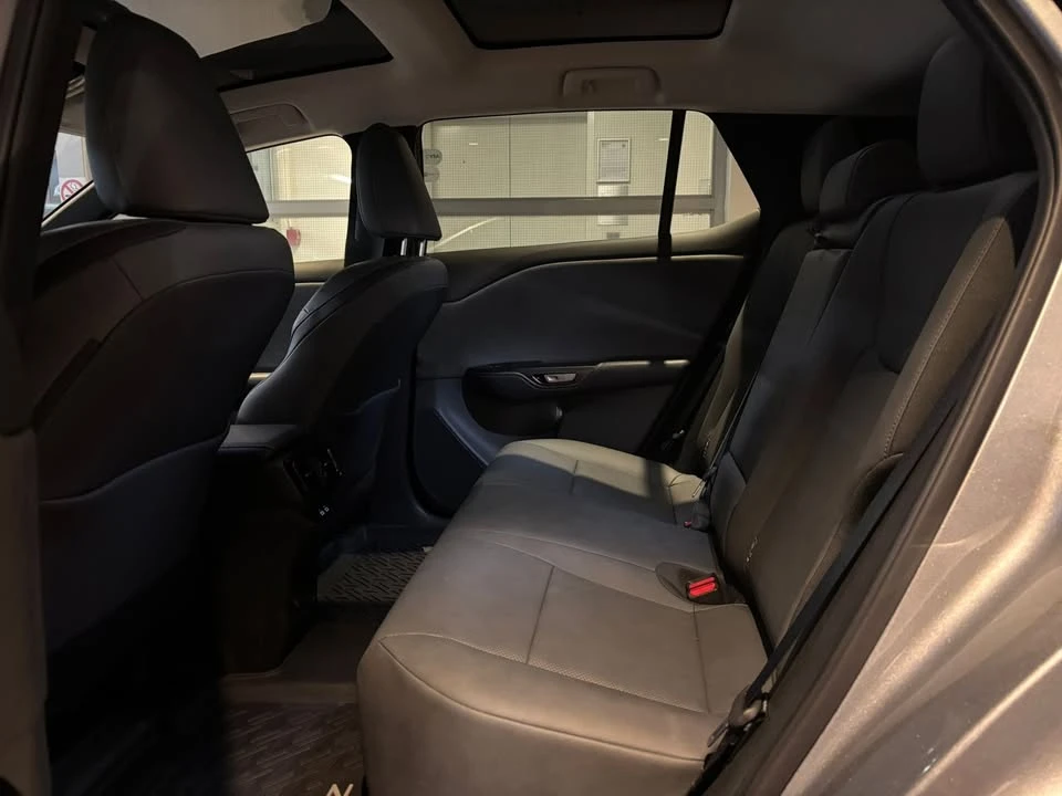 2023 Lexus - Image 9 of 9