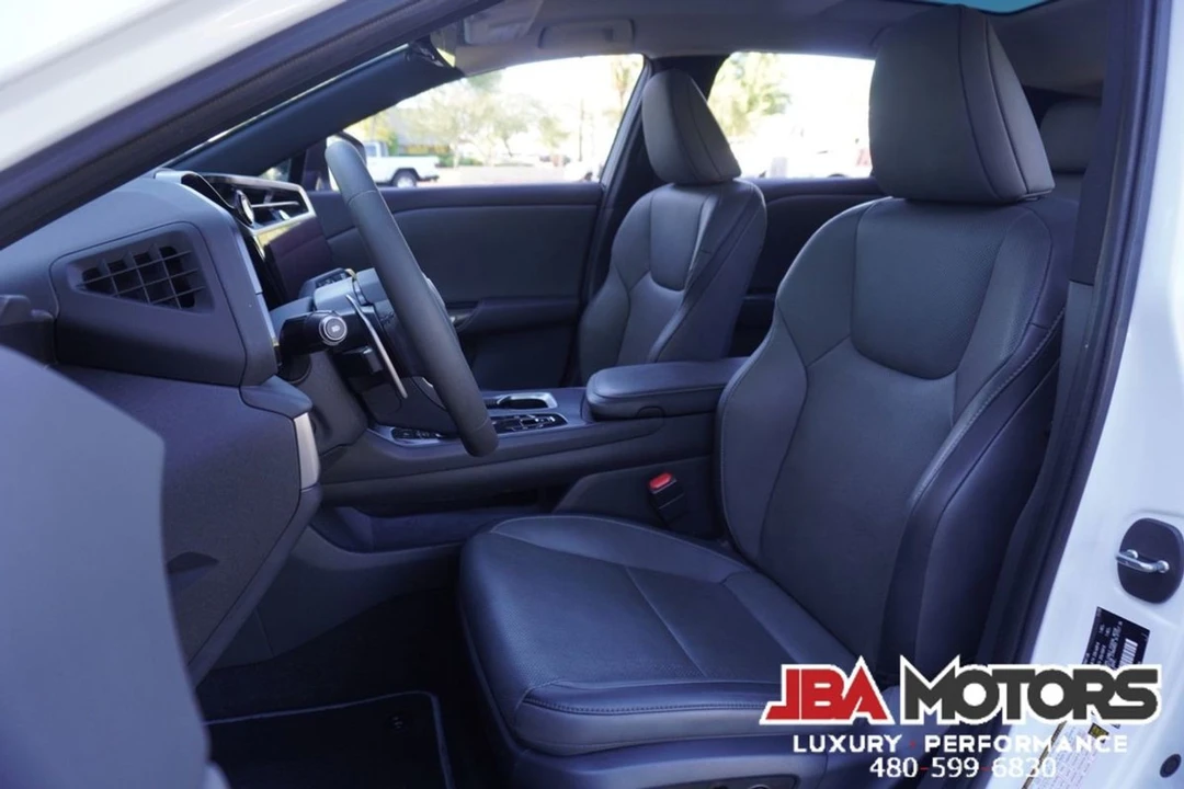 2023 Lexus - Image 6 of 12