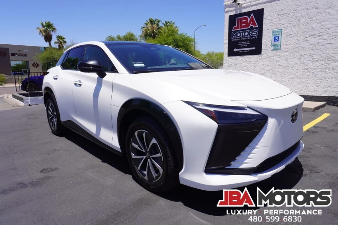2023 Lexus - Image 2 of 12