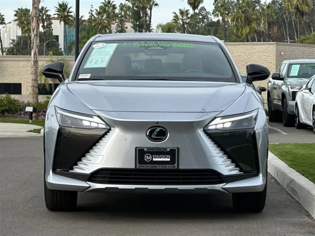 2023 Lexus - Image 8 of 12
