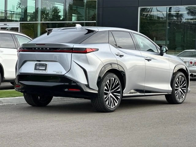 2023 Lexus - Image 3 of 12