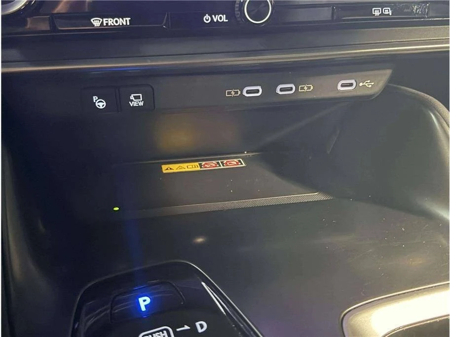 2023 Lexus - Image 26 of 30