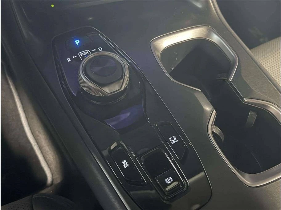 2023 Lexus - Image 22 of 30