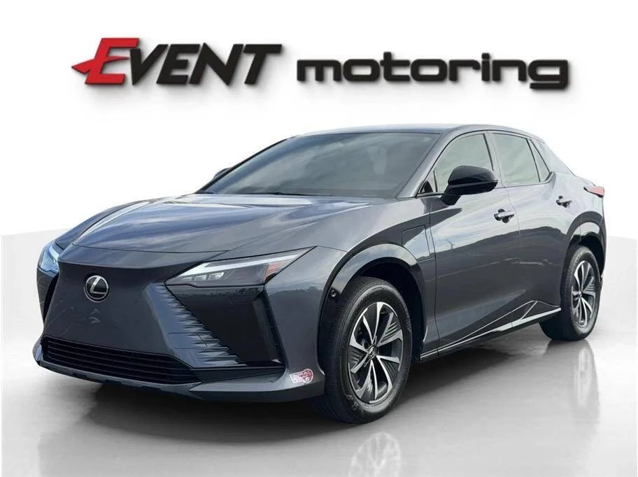 2023 Lexus - Image 8 of 30