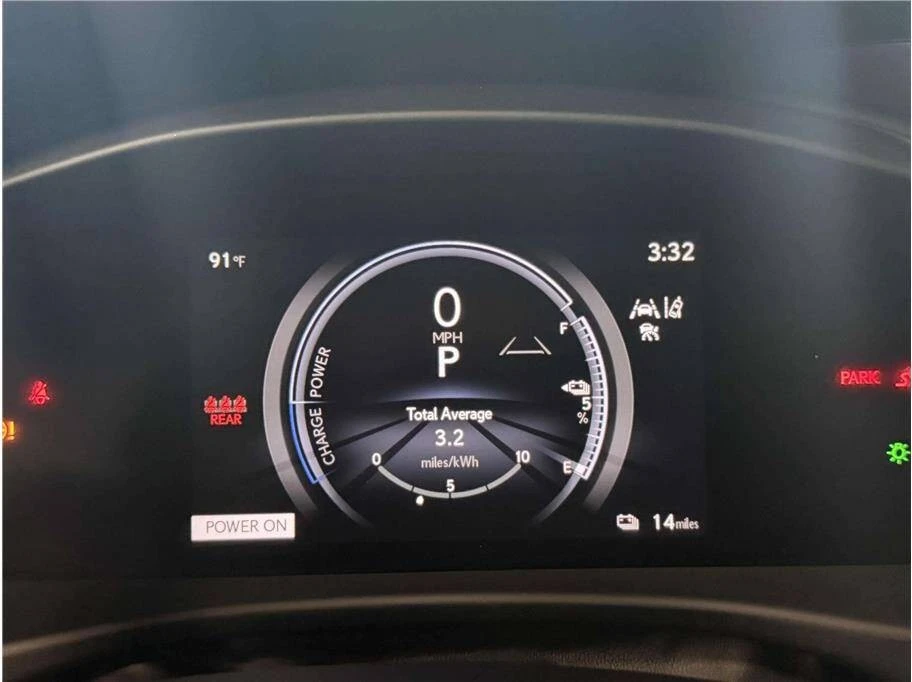 2023 Lexus - Image 19 of 30
