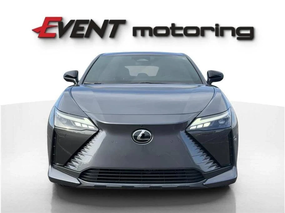 2023 Lexus - Image 7 of 30