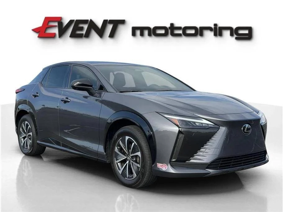 2023 Lexus - Image 6 of 30
