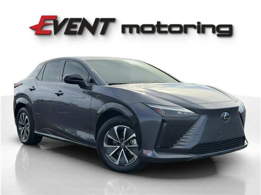 2023 Lexus - Image 17 of 30