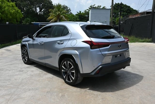 2023 Lexus NX - Image 3 of 18