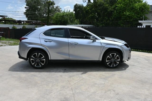 2023 Lexus NX - Image 6 of 18